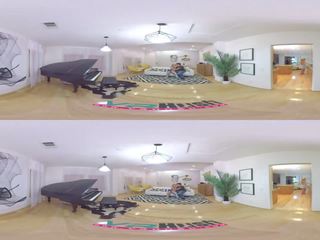VRHush VR Group adult clip 360 VR